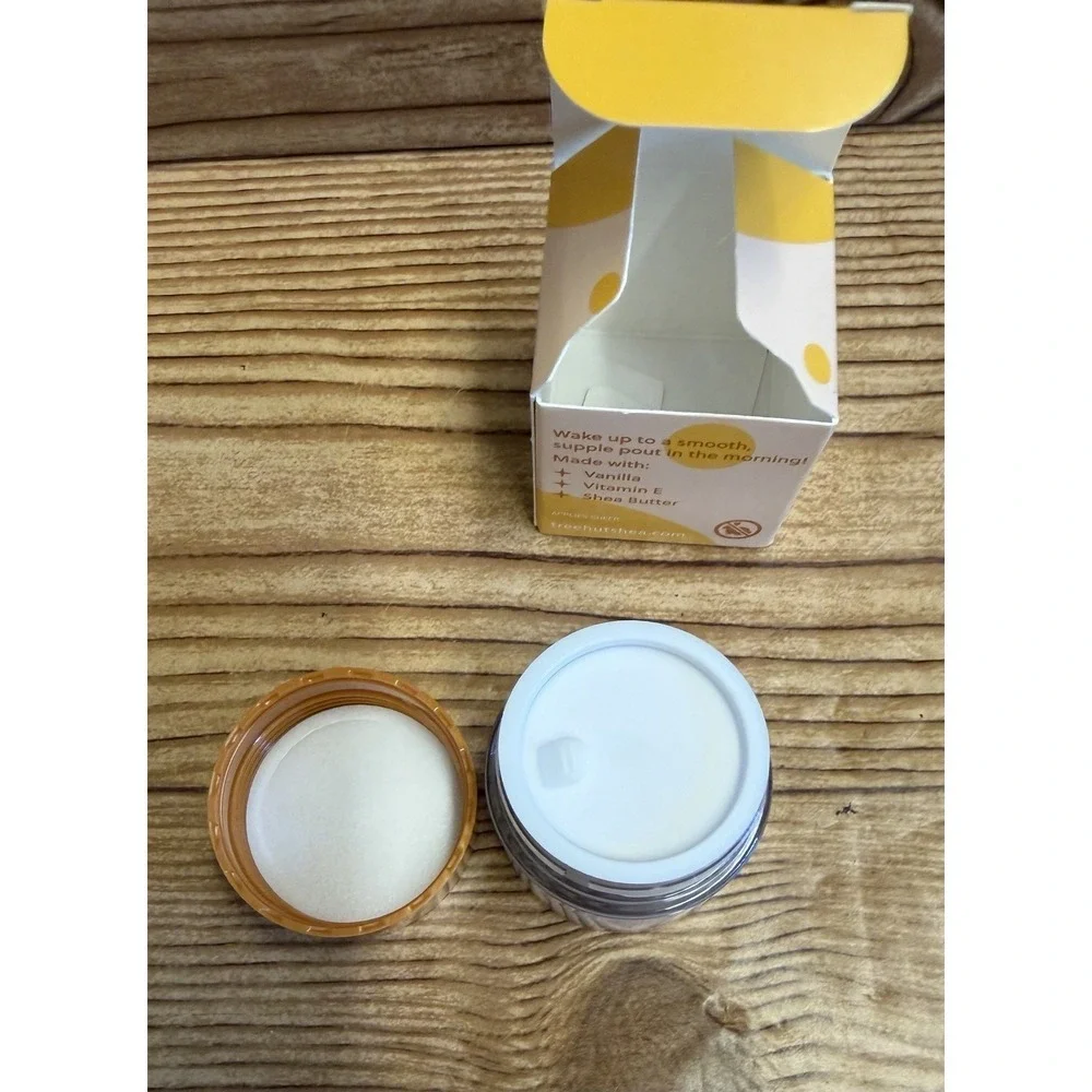 New Tree Hut Vanilla‎ Overnight Lip Mask Hydrating